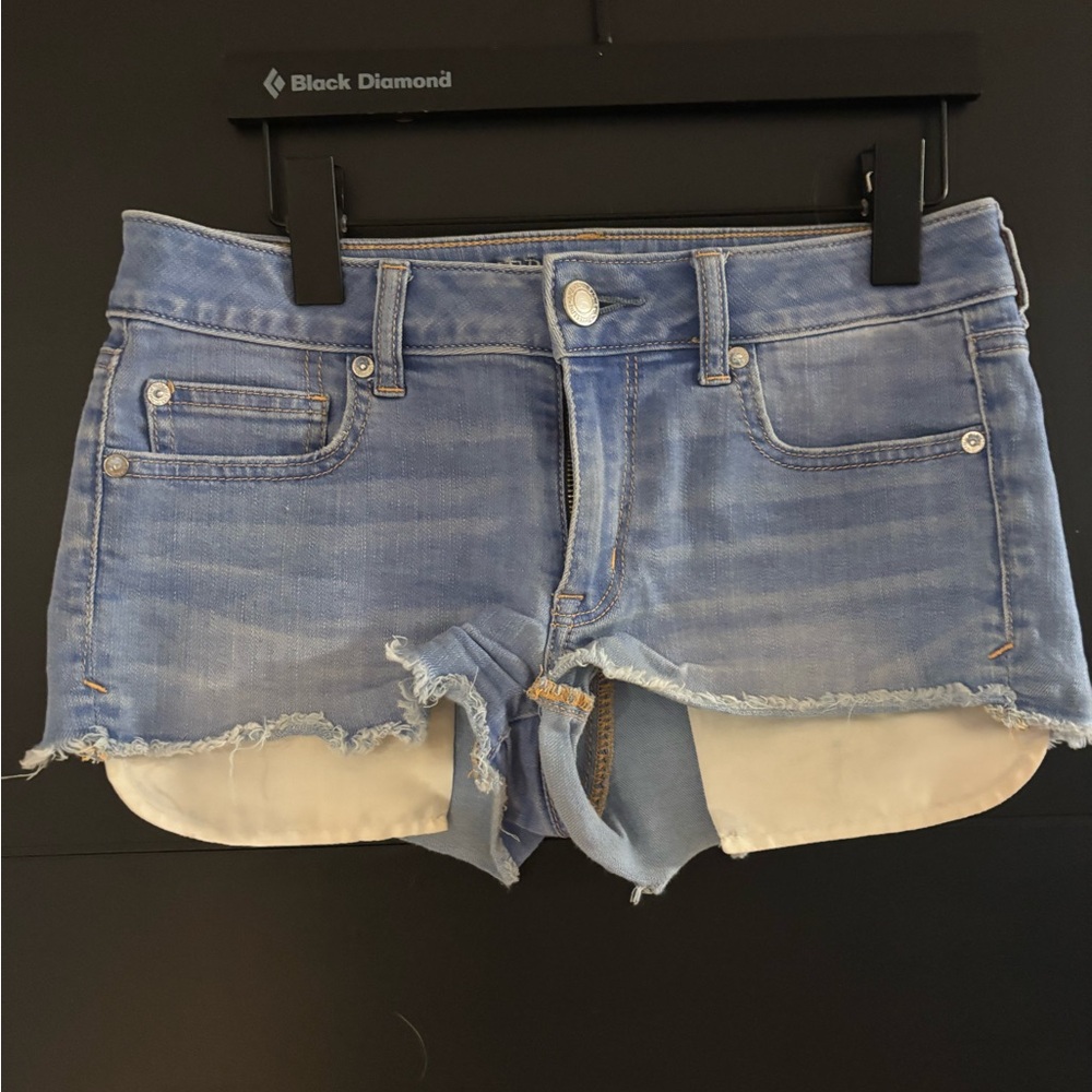 American Eagle Outfitters Blue Jean Shorts Classic Cut-Off Style